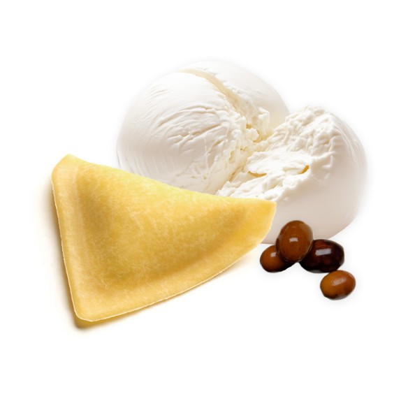 Triángulo de Mozzarella de Búfala y Aceitunas Taggiasche. 12grs. 3x1 3kgs.