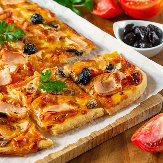 Base de Pizza Sin Tomate 810grs. 60x40cm.10uds.