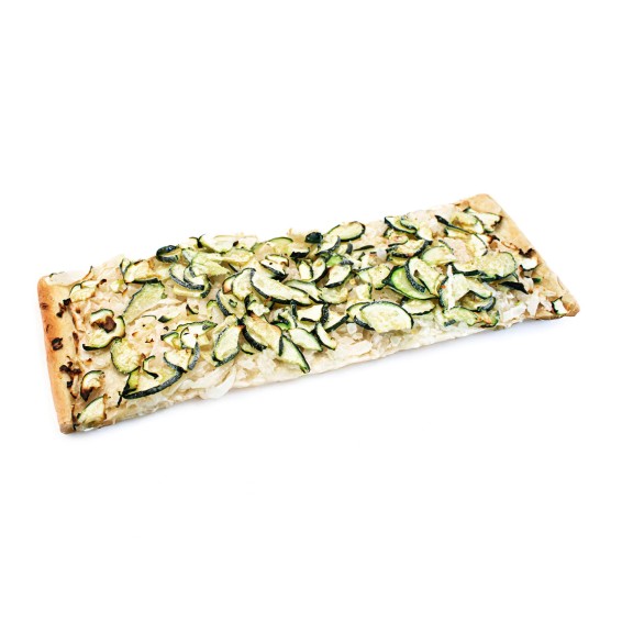 Coca de Calabacín y Cebolla 38 x14cm. 440grs. 10uds.