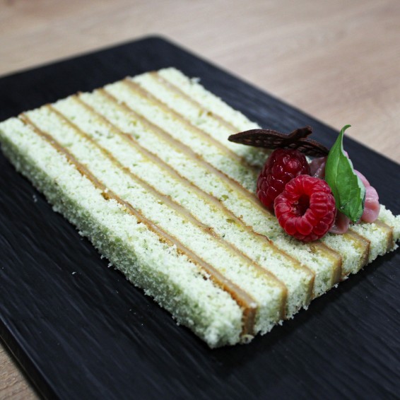 Plancha Royal Pistacho 37x28x1. 285grs.12uds.
