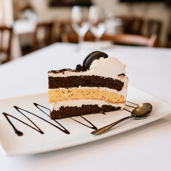 Tarta American Cookies 2.300grs. 1ud. 18 porciones. Precortada.