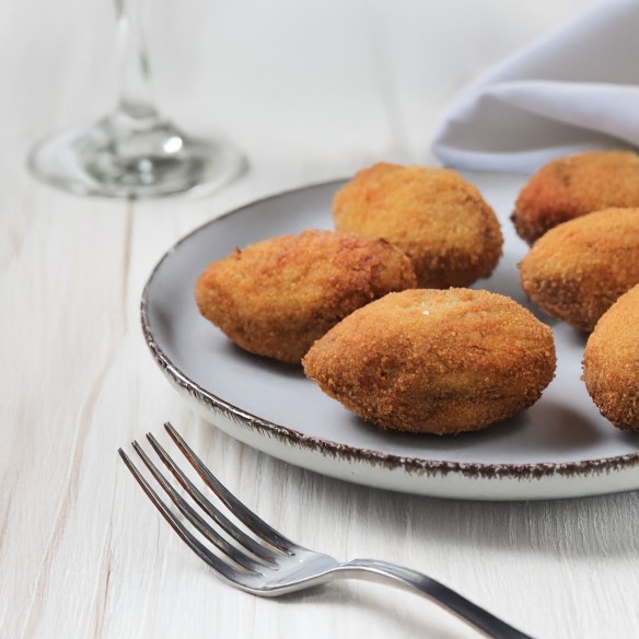 Croqueta Tradición Rustido Pollo 50grs. 60uds. 3kgs.