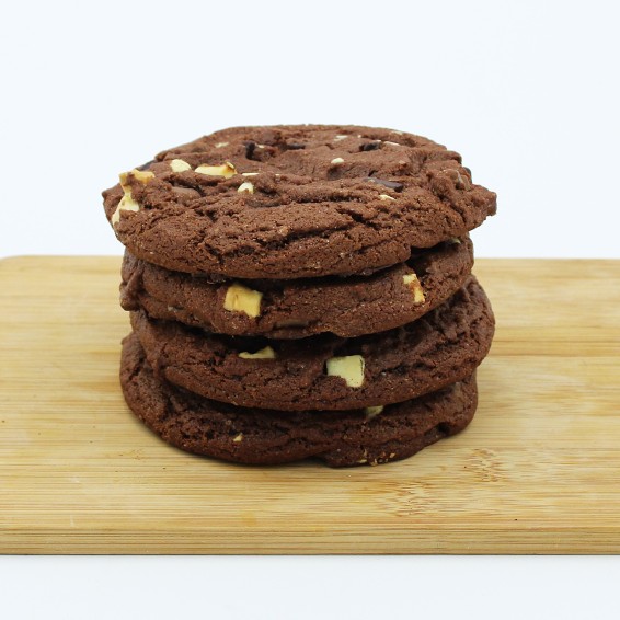 Cookie Triple Chocolate Belga 80grs. 32uds.