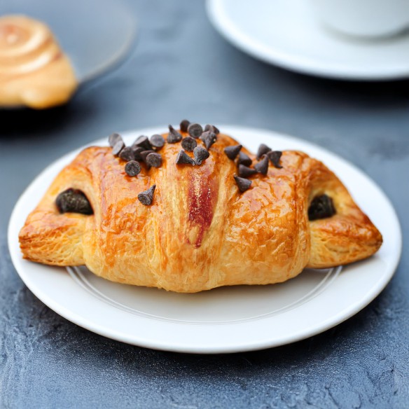 Croissant Jumbo Chocolate 3 Barritas. Fermentado. 130grs. 40uds.