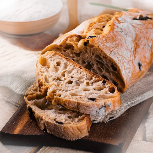 Barrote de Masa Madre con Olivas de Kalamata 500grs. 7uds.