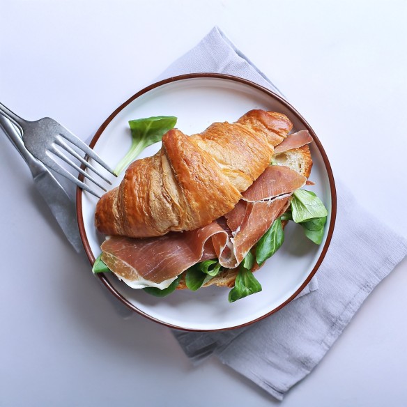 Croissant Recto Manteca 90grs. 45uds.