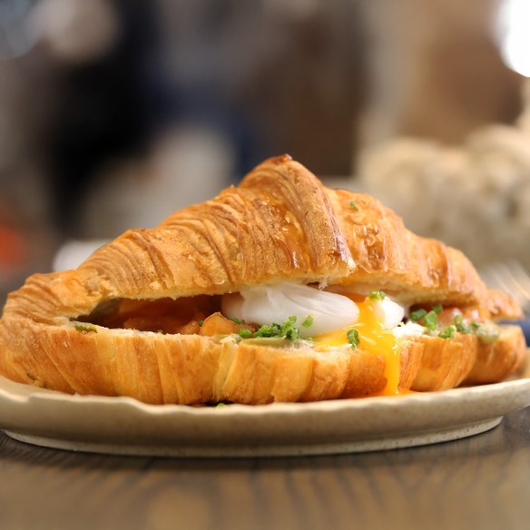 Croissant Recto Fermentado 20cm. 100grs. 60uds.